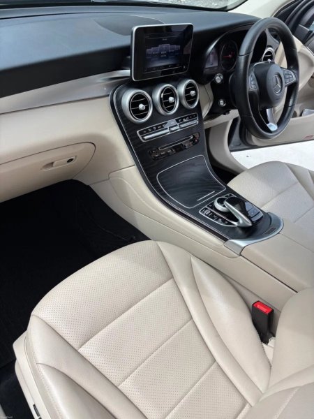 2017 Mercedes-Benz GLC - photo 26
