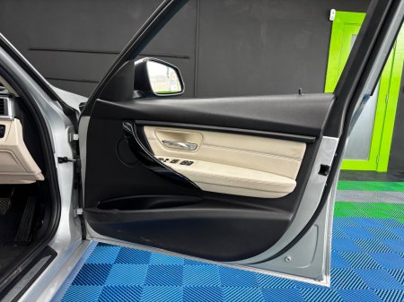 2019 BMW 3-Series - photo 17