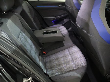 2023 Volkswagen Golf - photo 26