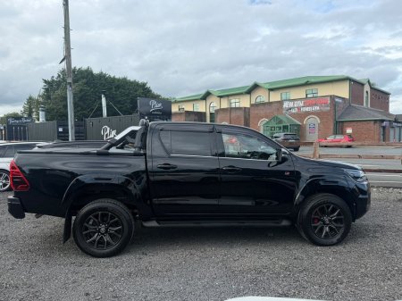 2023 Toyota Hilux - photo 8