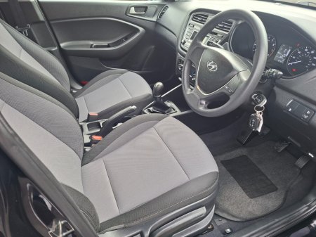 2017 Hyundai i20 - photo 10