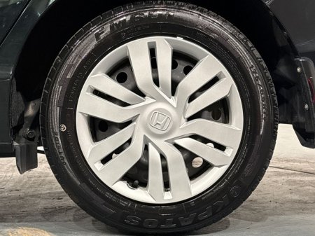 2018 Honda Grace - photo 11