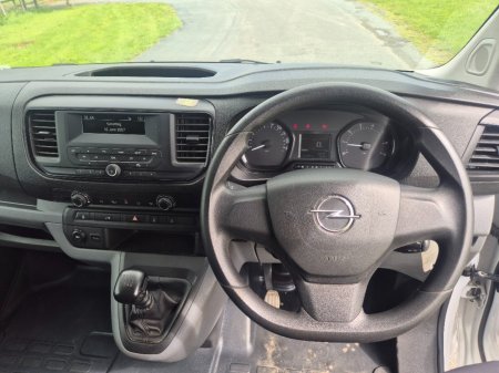 2021 Opel Vivaro - photo 10