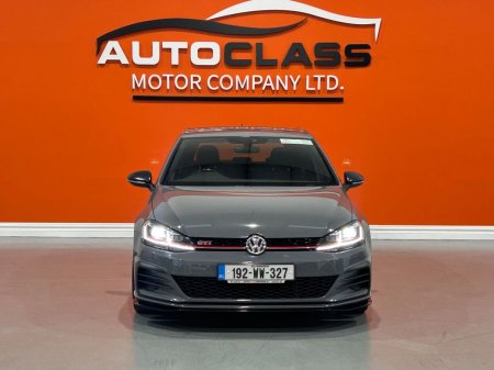 2019 Volkswagen Golf - photo 4