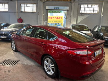 2015 Ford Mondeo - photo 14