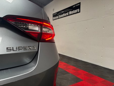 2016 Skoda Superb - photo 12