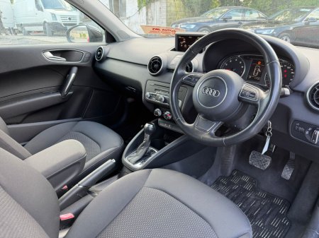 2011 Audi A1 - photo 13