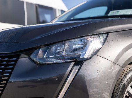 2020 Peugeot 208 - photo 7