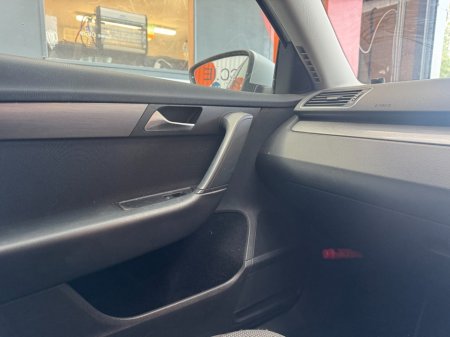 2014 Volkswagen Passat - photo 13