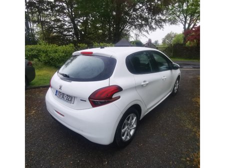 2017 Peugeot 208 - photo 7