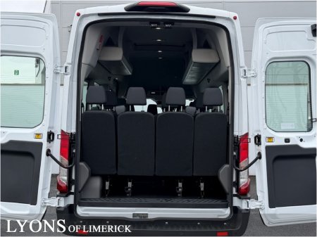2026 Ford Transit Minibus - photo 9