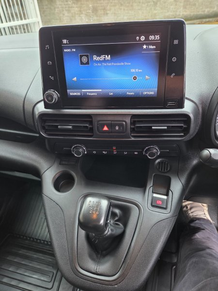 2024 Toyota Proace City - photo 10