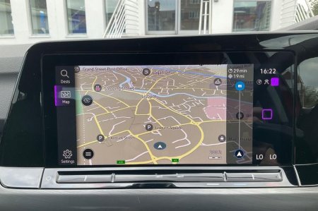 2021 Volkswagen Golf - photo 24