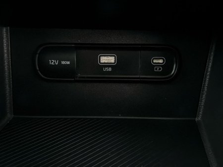 2022 Kia Sportage - photo 38