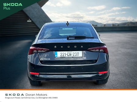2022 Skoda Octavia - photo 5