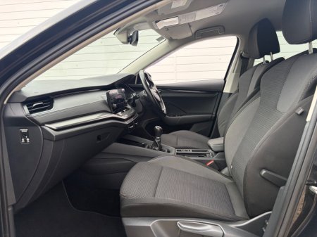 2022 Skoda Octavia - photo 19