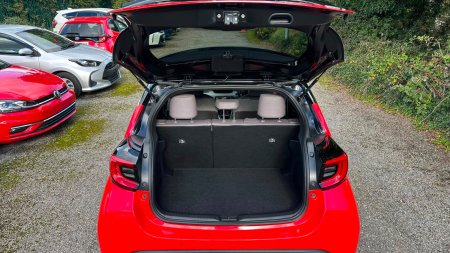 2021 Toyota Yaris - photo 21