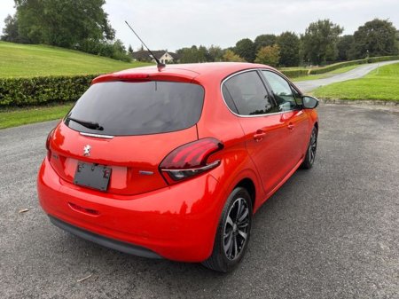 2017 Peugeot 208 - photo 8