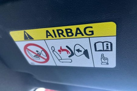 2018 Toyota C-HR - photo 32
