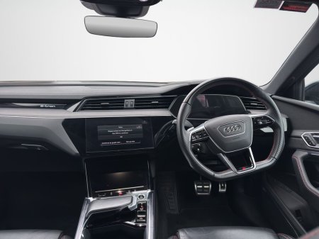 2023 Audi Q8 - photo 15