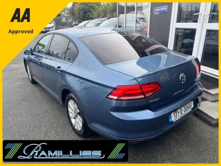2017 Volkswagen Passat - photo 5