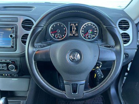 2015 Volkswagen Tiguan - photo 4