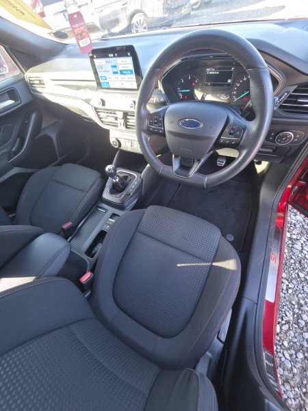 2020 Ford Focus - photo 9