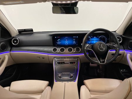 2022 Mercedes-Benz E-Class - photo 2