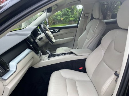 2020 Volvo XC60 - photo 16