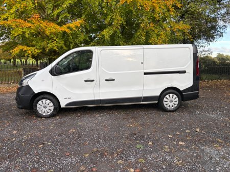 2019 Nissan NV300 - photo 6