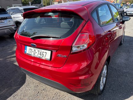 2017 Ford Fiesta - photo 19