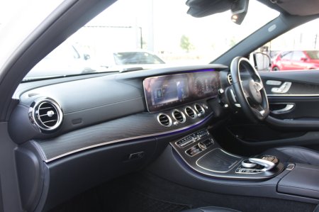 2018 Mercedes-Benz E-Class - photo 22