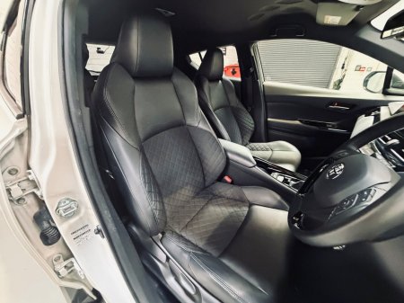 2021 Toyota C-HR - photo 10