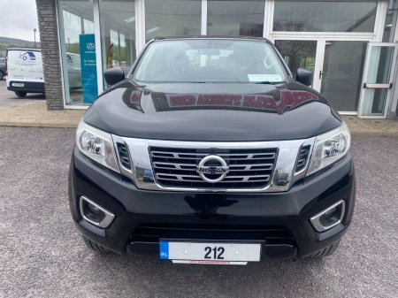 2021 Nissan Navara - photo 2