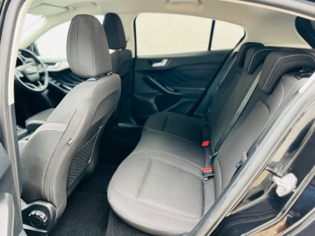 2021 Ford Focus - photo 8