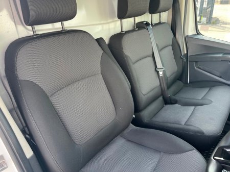 2022 Renault Trafic - photo 13
