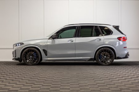 2023 BMW X5 - photo 3