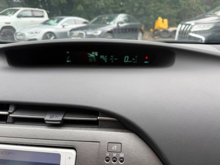 2013 Toyota Prius - photo 12