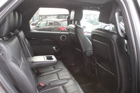 2018 Land Rover Discovery - photo 7