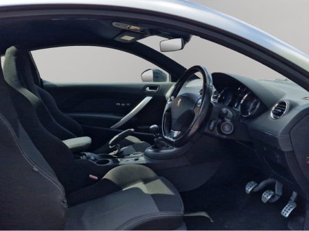 2010 Peugeot RCZ - photo 10