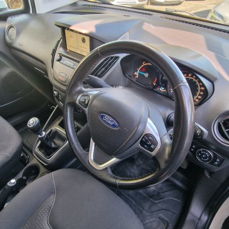2019 Ford Courier - photo 7