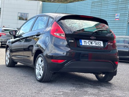 2011 Ford Fiesta - photo 20