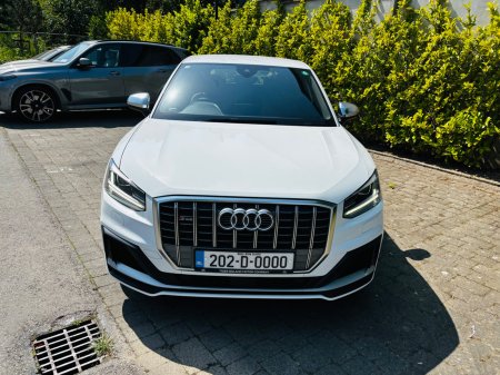 2020 Audi SQ2 - photo 2