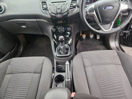 2015 Ford Fiesta - photo 13