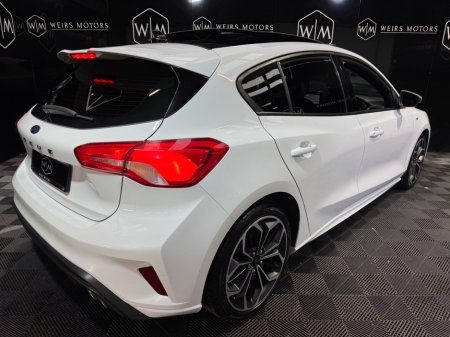 2019 Ford Focus - photo 8