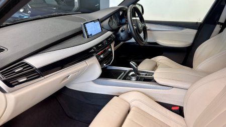 2018 BMW X5 - photo 13