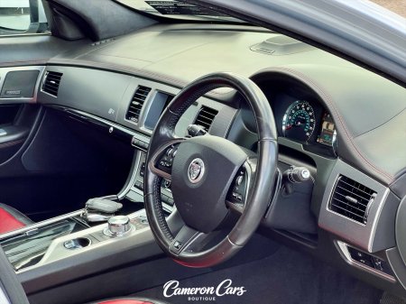 2013 Jaguar XF - photo 30