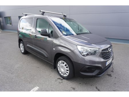 2022 Opel Combo L1H1-1.5 100PS DIESEL 6SPEED MANUAL MY22-L1H1-1.5 100PS-DSL-6SP 5DR