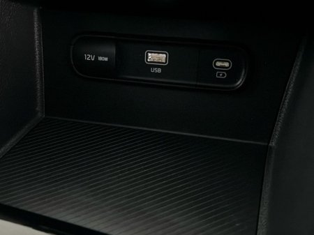 2022 Kia Sportage - photo 24