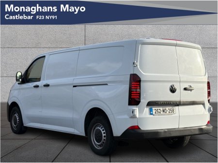 2025 Volkswagen Transporter - photo 2